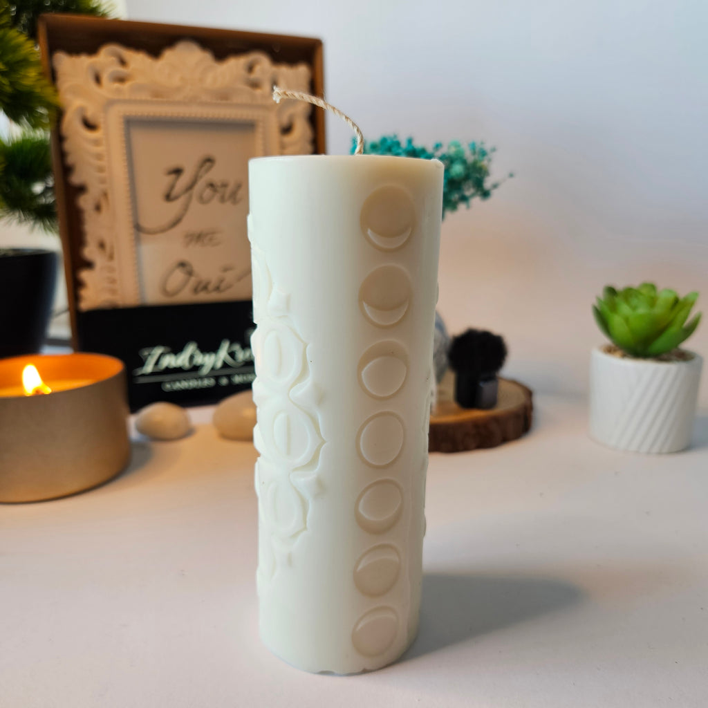 Mēness un zvaigžņu svece – Roku darbs no dabīga sojas un rapšu vaska