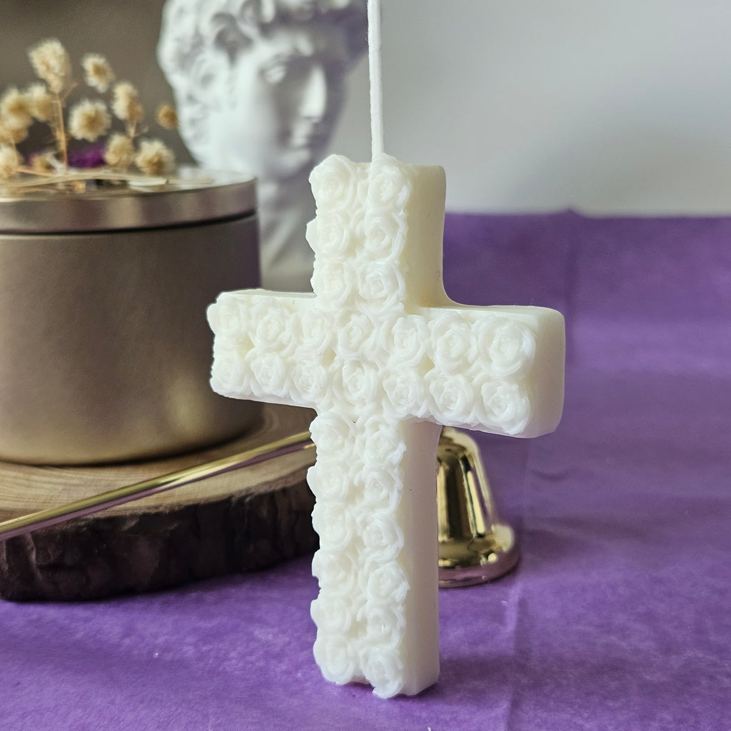 Ziedu krustiņa svece – Miera un garīguma simbols