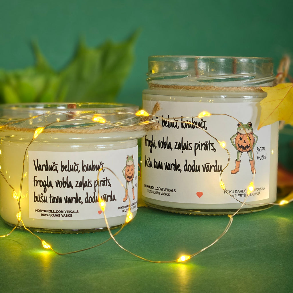 Prikols ar vardi, Helovīni, Sojas vaska svece - Eko produkts