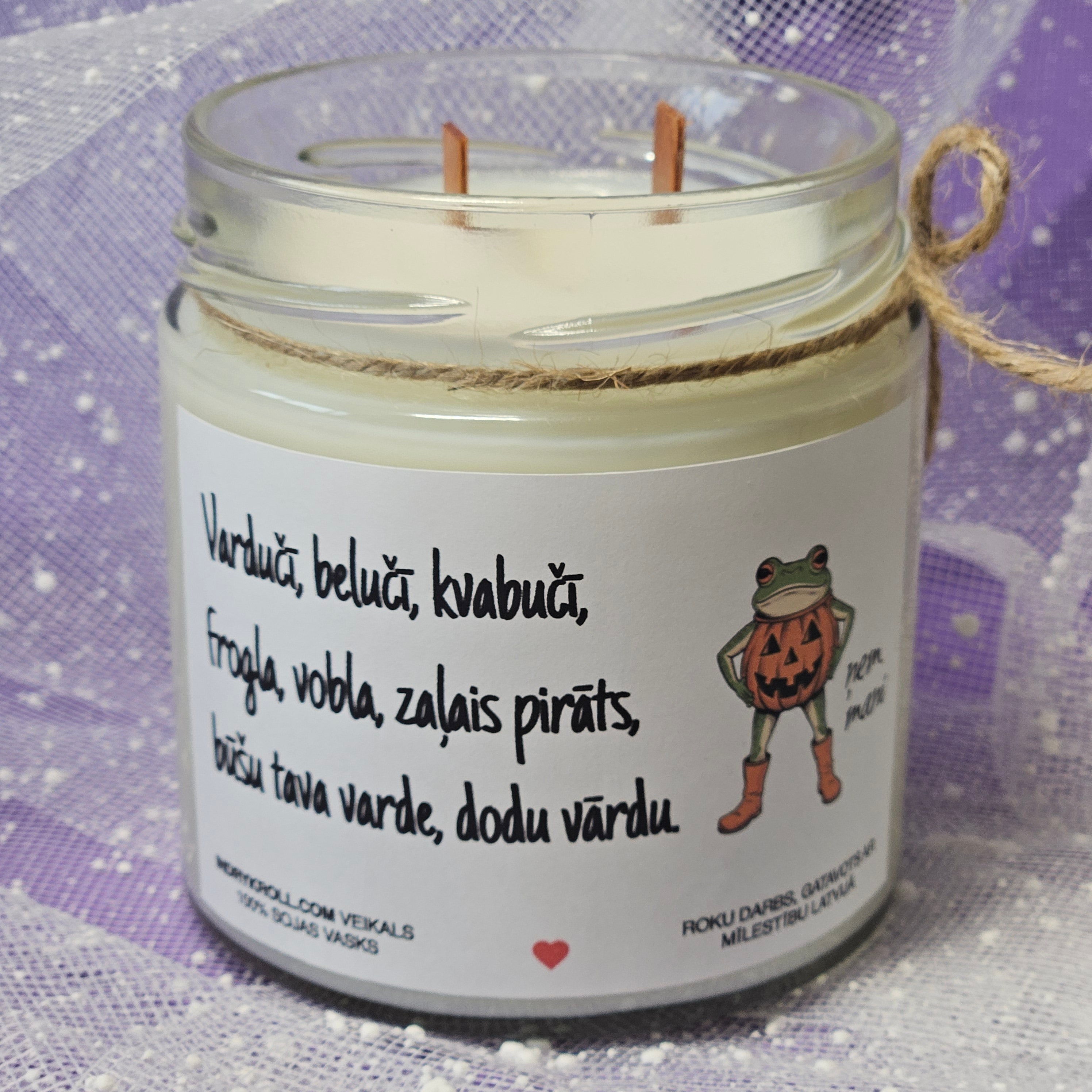 Prikols ar vardi, Helovīni, Sojas vaska svece - Eko produkts