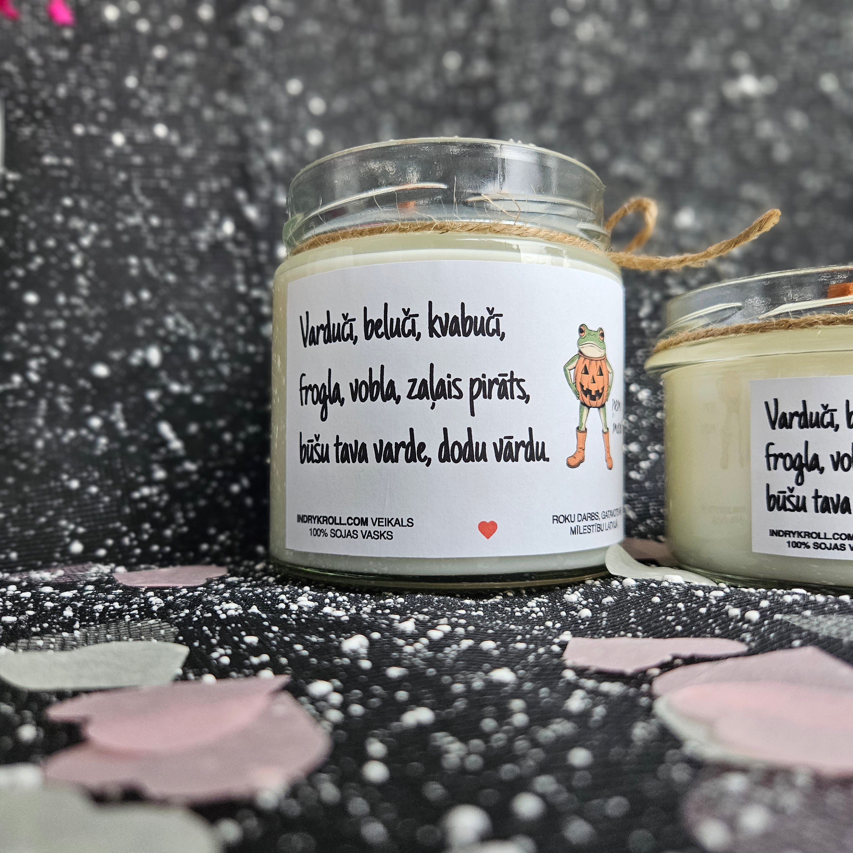 Prikols ar vardi, Helovīni, Sojas vaska svece - Eko produkts