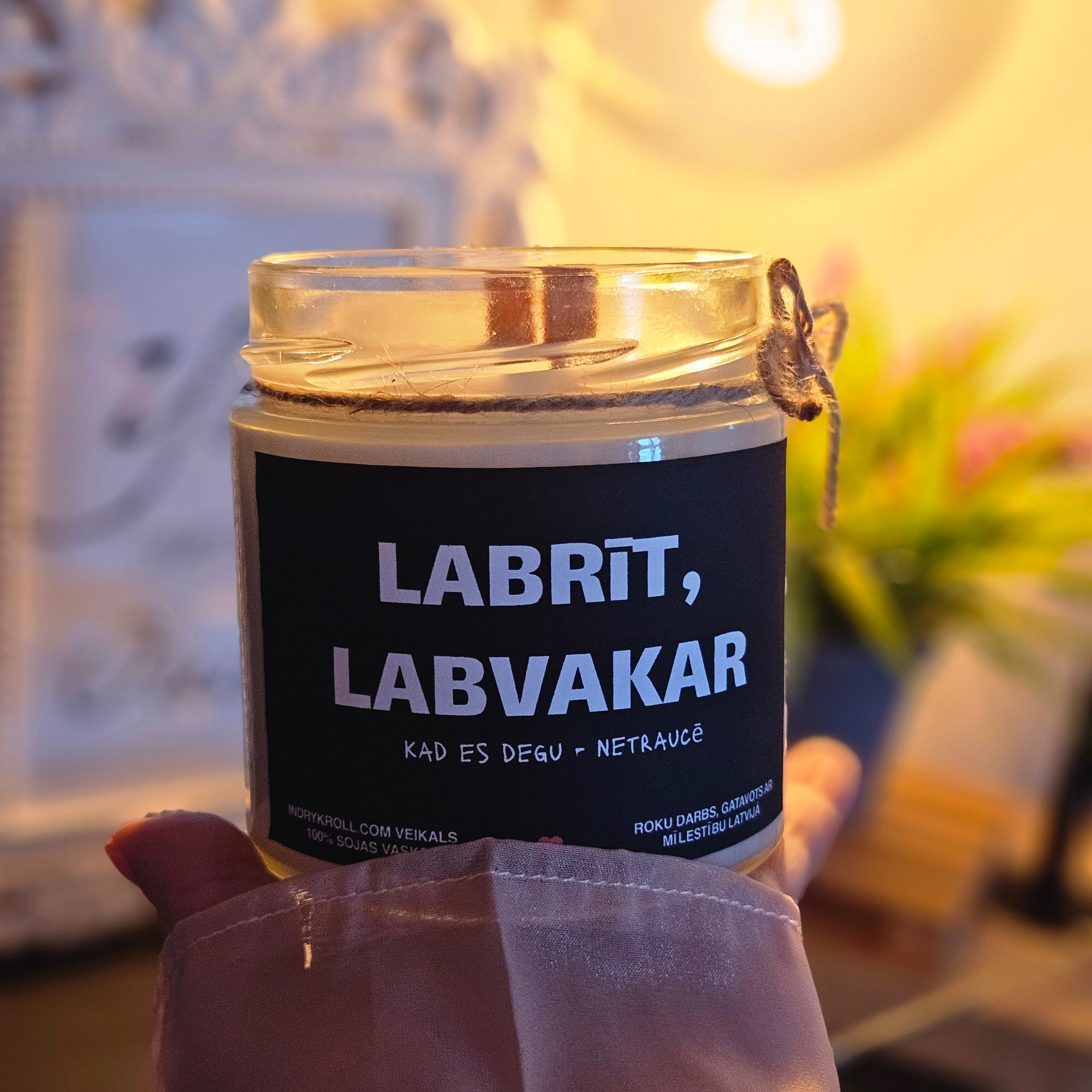Labrīt, labvakar | Sojas svece ar koka dakti