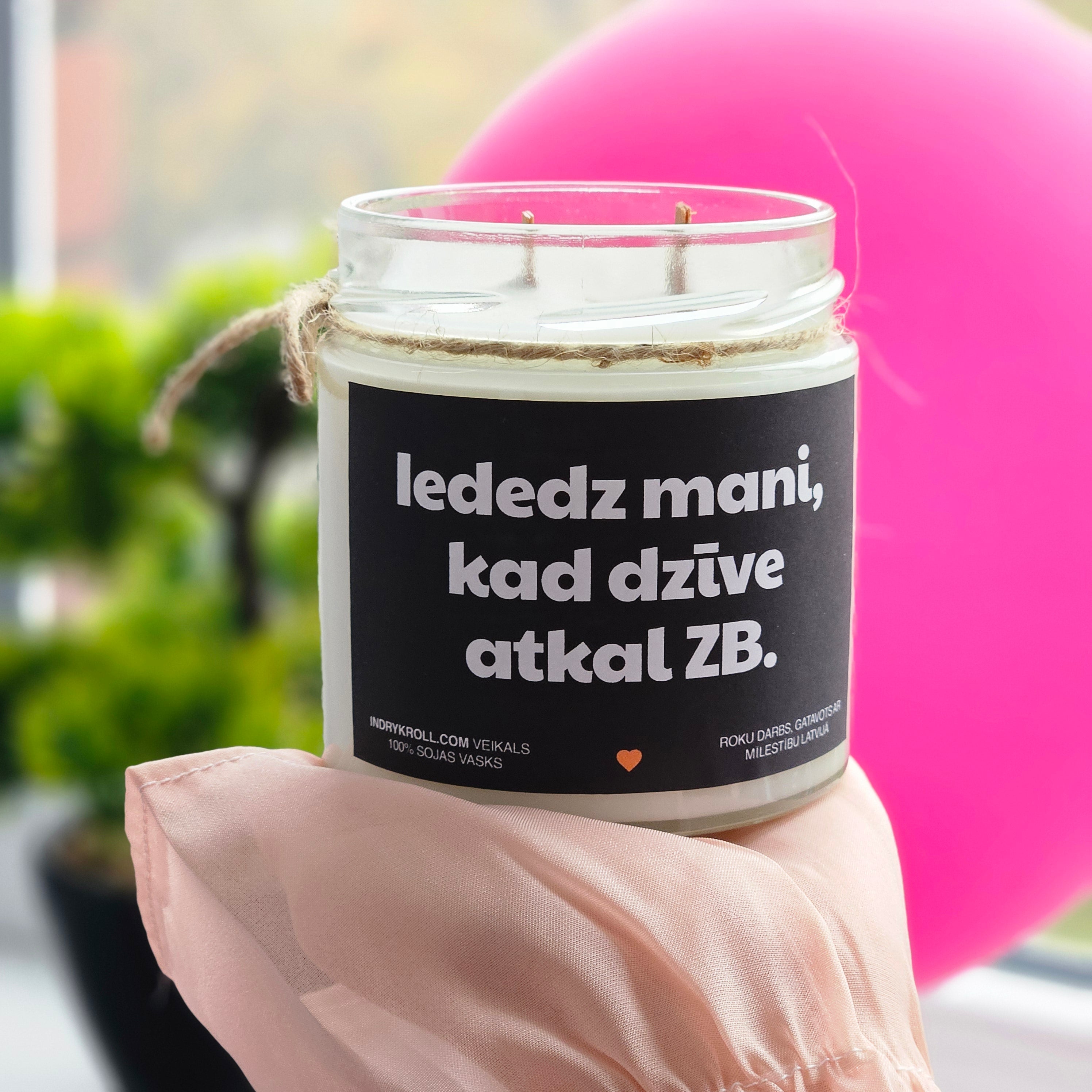 Iededz mani, kad dzīve atkal ZB | Sojas svece ar koka dakti