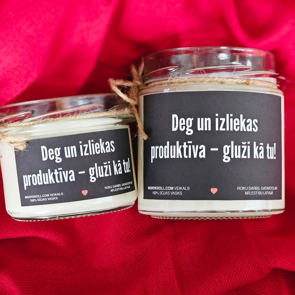 Deg un izliekas produktīva – gluži kā tu! | Sojas svece ar koka dakti