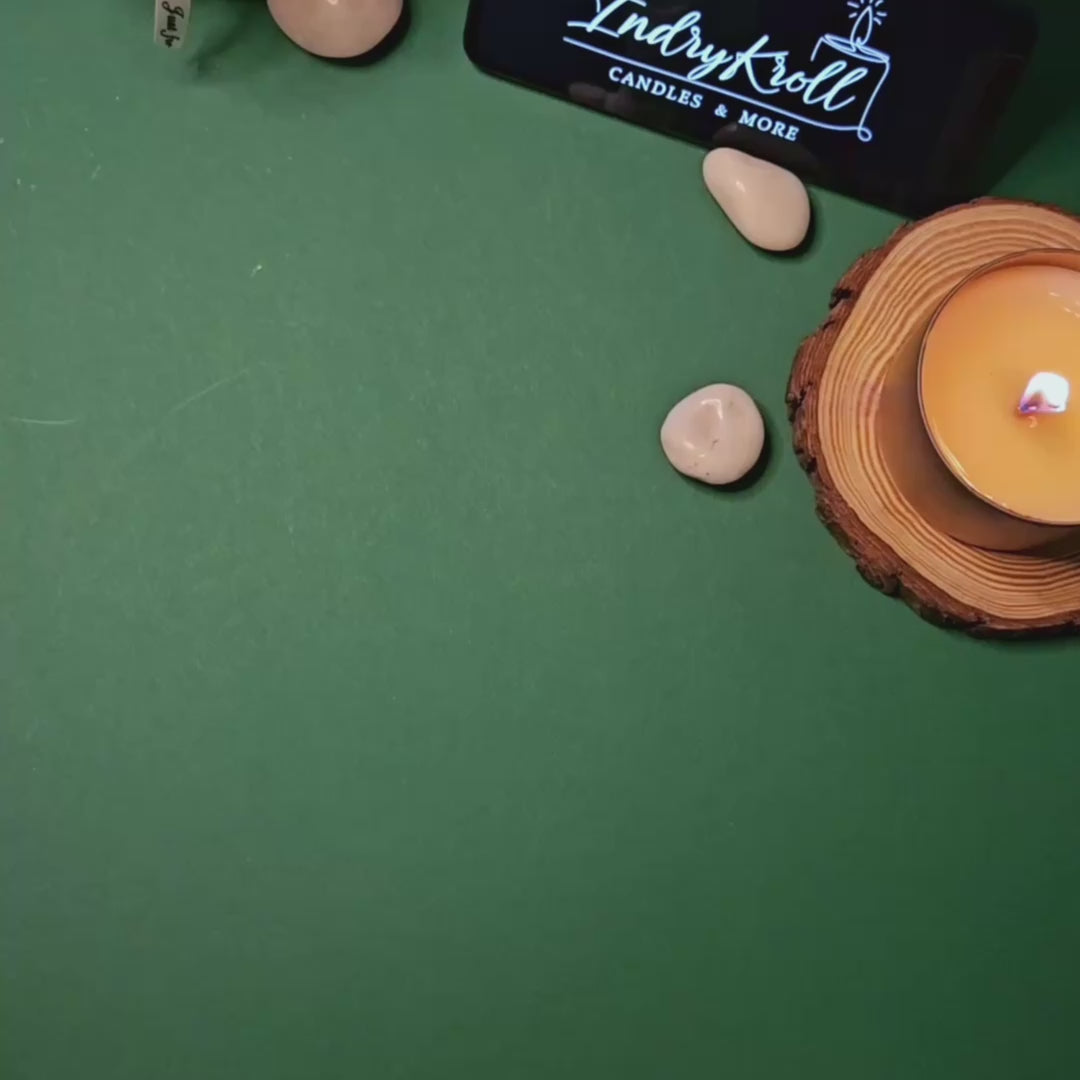 Citrona formas svece – Roku darbs no dabīga sojas un rapšu vaska